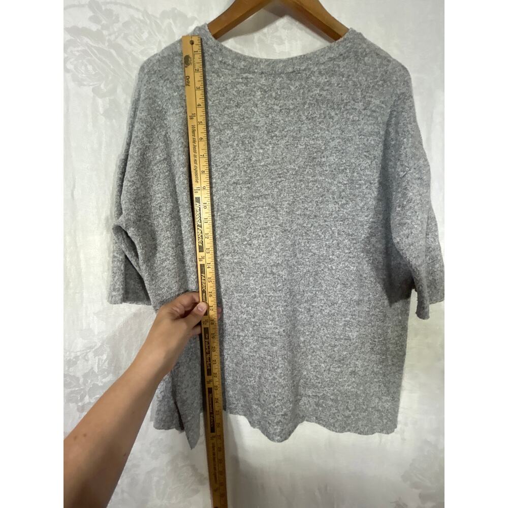 Zara Trafaluc Shirt Small Gray Chest Pocket Sweatshirt Raw Hem Oversized - Picture 9 of 9